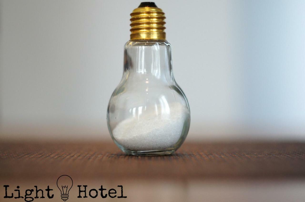 Light Hotel Yzberishti Extérieur photo